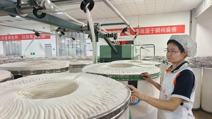 年末沖刺正當(dāng)時企業(yè)開足馬力忙生產(chǎn)